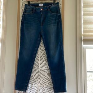 Kensie size 14 Blue Skinny Jeans with Streamlined Fit